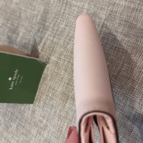 Kate Spade Staci Bi-Fold Pink Wallet EUC - Picture 10 of 13